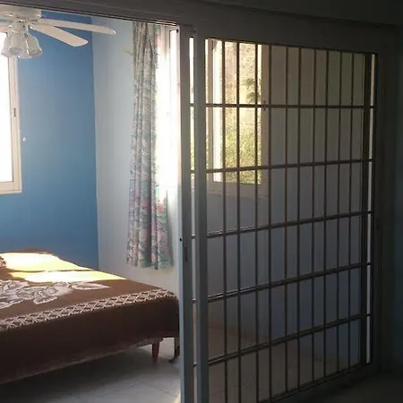 Oroklini Star 200metres From The Sandy * Λάρνακα