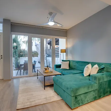 Oroklini Star 200Metres From The Sandy Beach شقة