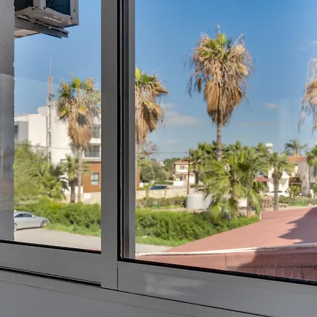 Appartement Oroklini Star 200metres From The Sandy Larnaca