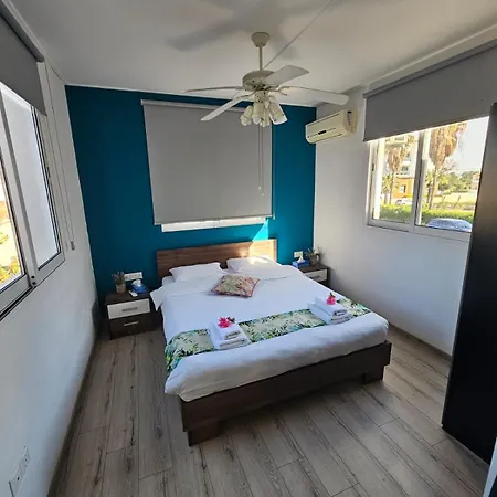 Oroklini Star 200Metres From The Sandy Beach Larnaca