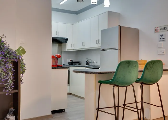 Oroklini Star 200metres From The Sandy Appartement *