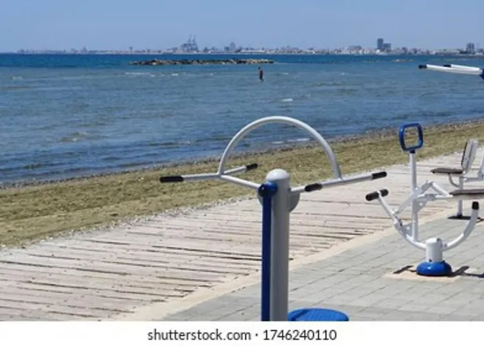 Oroklini Star 200metres From The Sandy * Larnaca