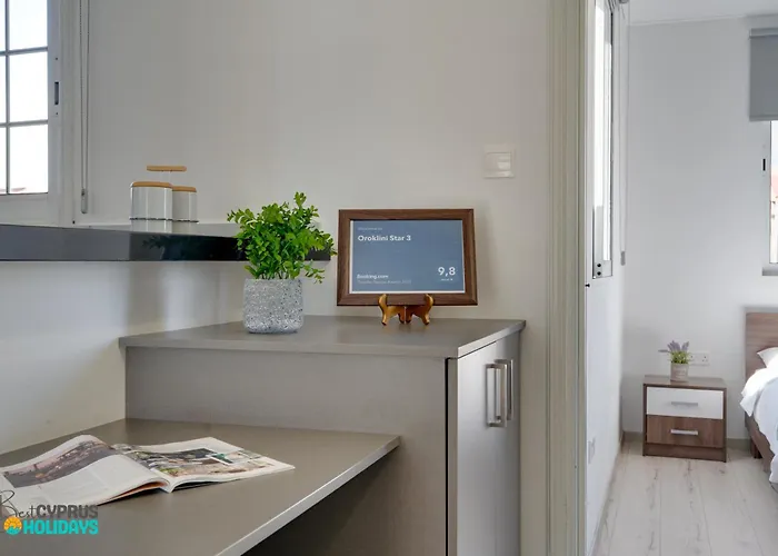 Oroklini Star 200metres From The Sandy Appartamento