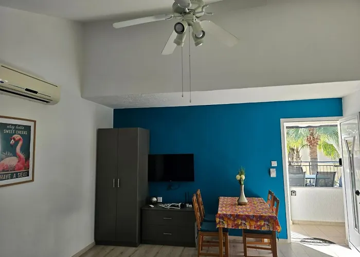 Appartamento Oroklini Star 200metres From The Sandy Larnaca