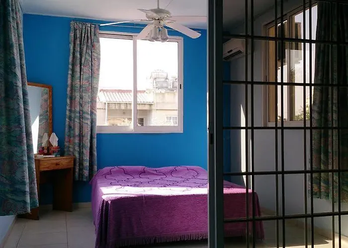 Oroklini Star 200metres From The Sandy Ларнака