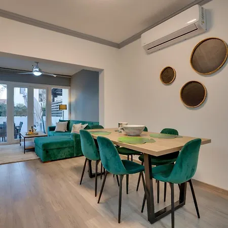 Oroklini Star 200metres From The Sandy Appartamento *