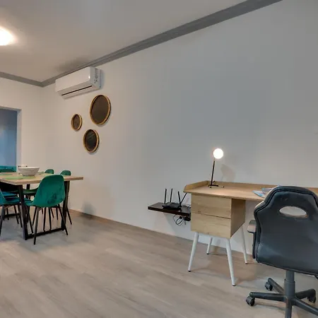 Appartamento Oroklini Star 200metres From The Sandy Larnaca