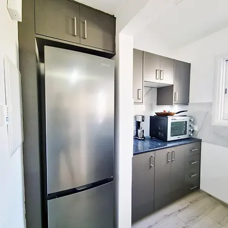 Oroklini Star 200metres From The Sandy Appartamento *