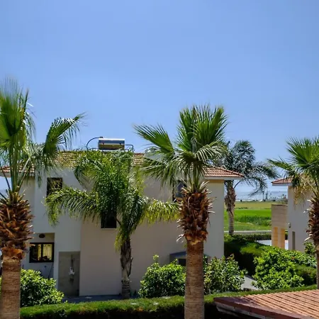 Oroklini Star 200metres From The Sandy * Larnaca